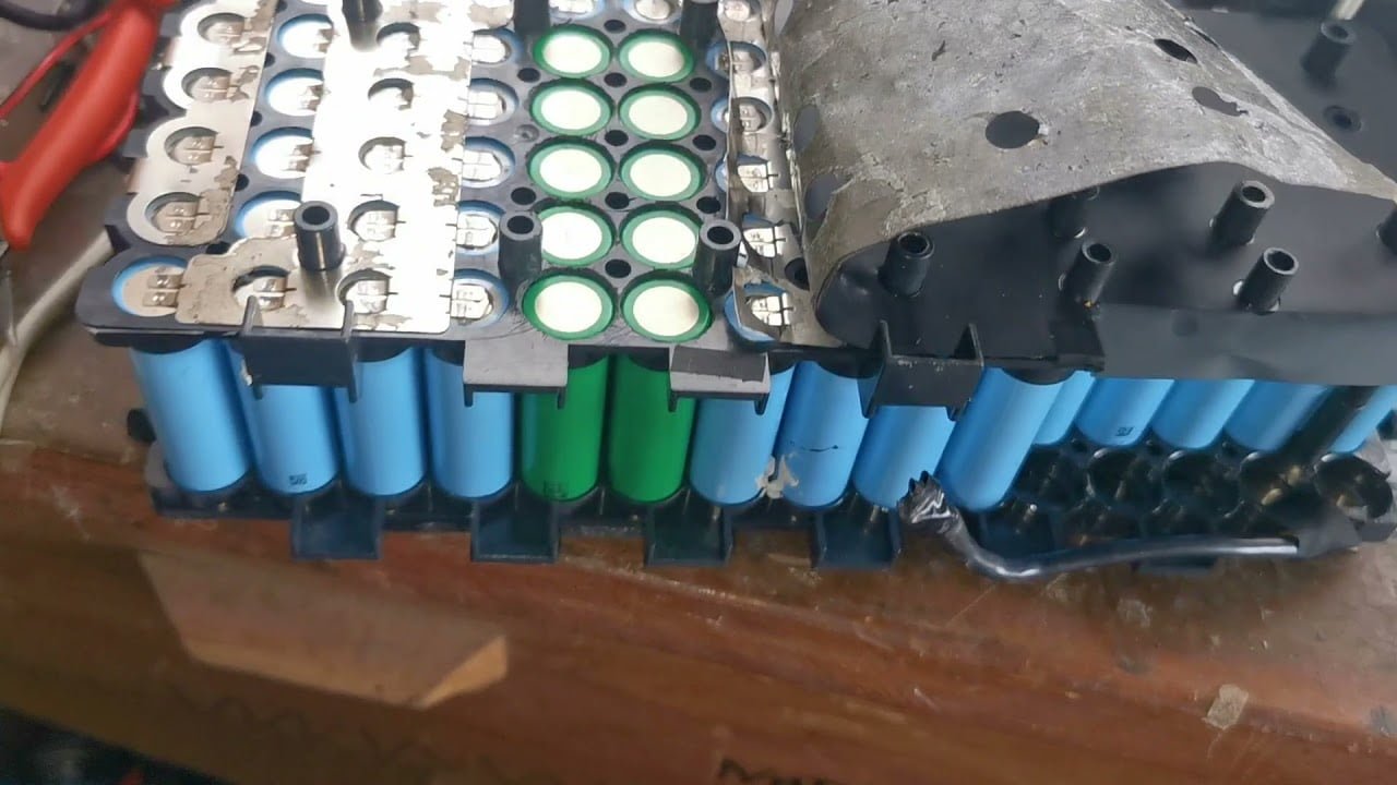 Todo lo que necesitas saber sobre las baterías de litio para motocicletas eléctricas 1 bateria de litio para motorina electrica